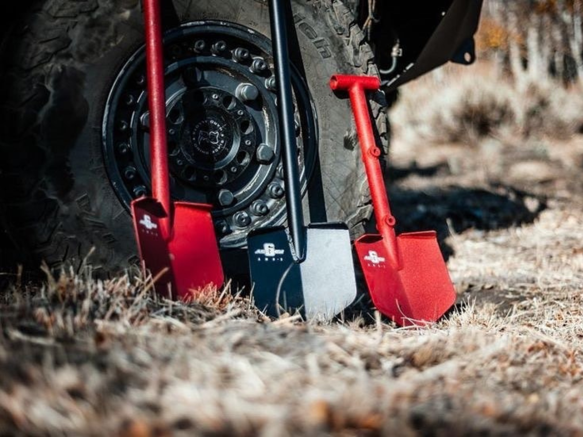 shovel holder