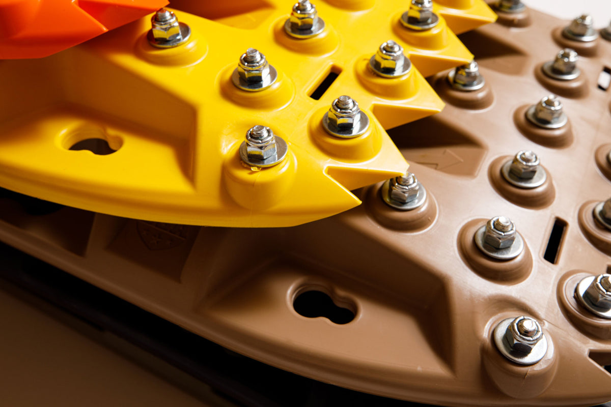 ActionTrax Metal Teeth Recovery Boards Tan (Pair) - Extreme Traction