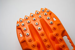 ActionTrax Metal Teeth Orange Pair | Agency 6