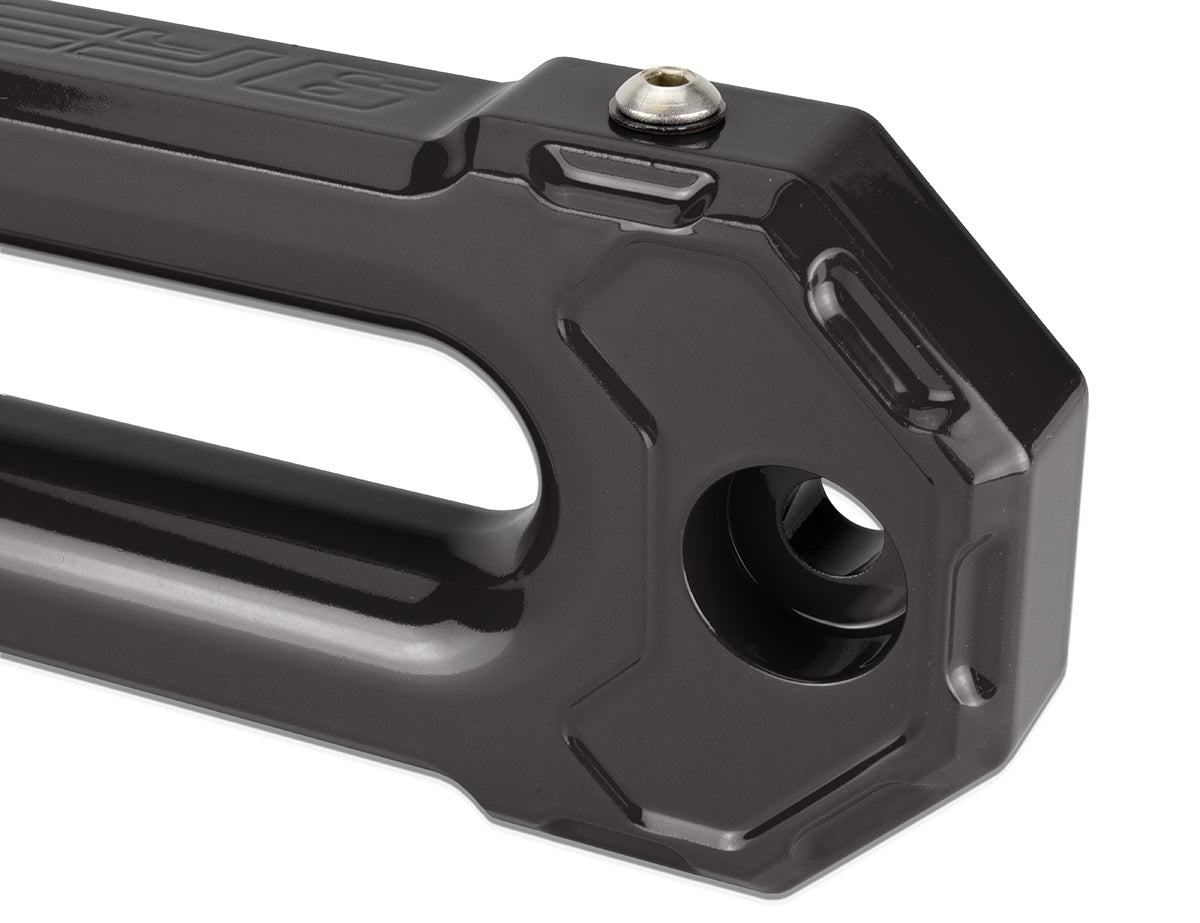 black fairlead